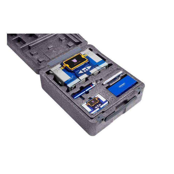 Transformers Interactive Robot Soundwave G1 Flagship 36 cm