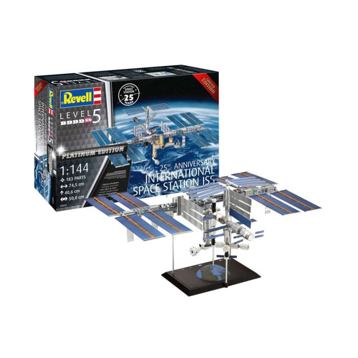 International Space Station ISS Model Kit 1/144 25th Anniversary Platinum Edition 74 cm