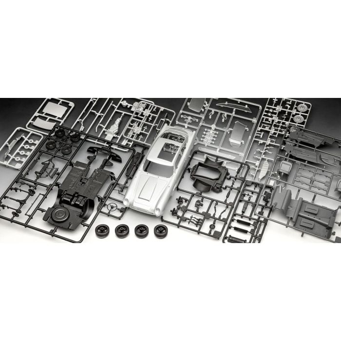 James Bond Model Kit Gift Set 1/24 Aston Martin DB5 (Goldfinger)