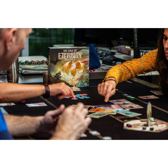 The Vale of Eternity card game *Englische Version*