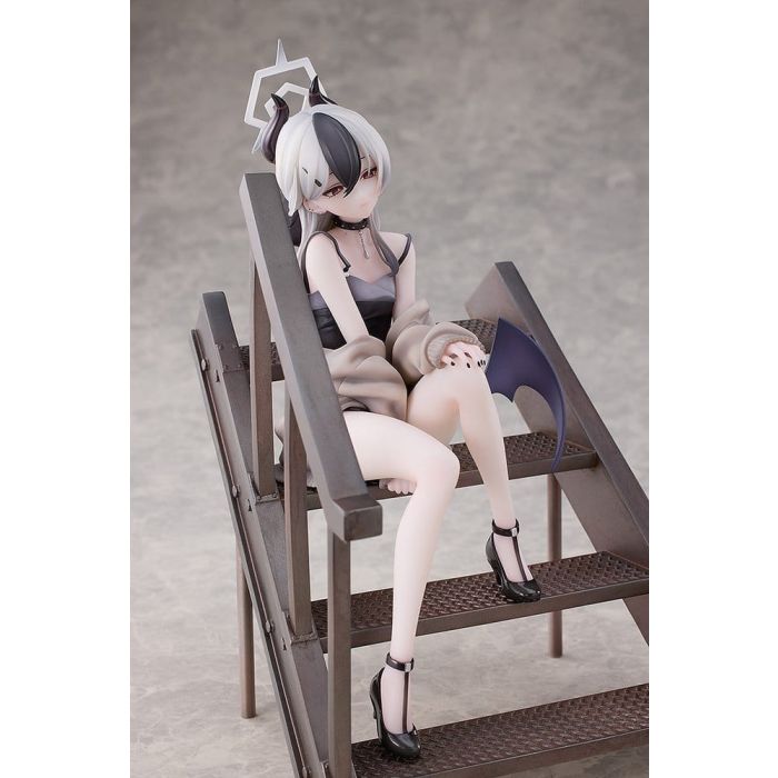 Blue Archive PVC Statue 1/7 Kayoko (Dress): Memorial Lobby Ver. 22 cm    