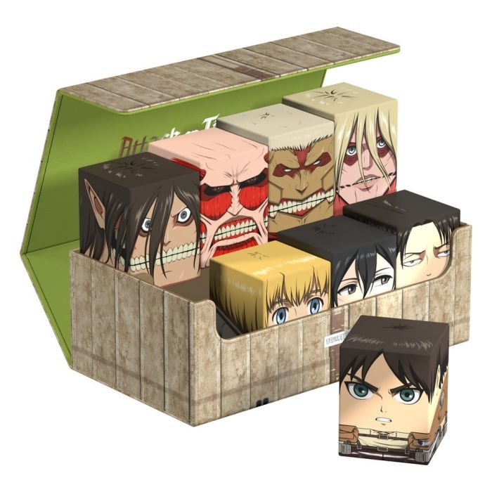 Squaroes Collectors Case 800 Attack on Titan - Shiganshina District
