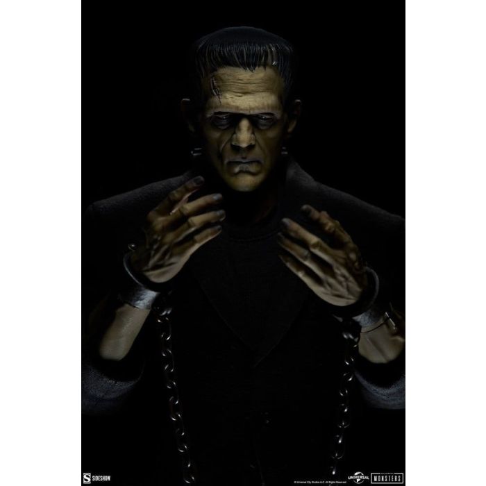 Universal Monsters Action Figure 1/6 Frankenstein (Deluxe Edition) 33 cm