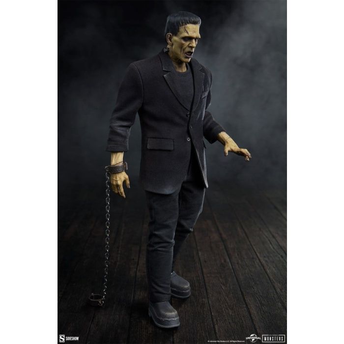 Universal Monsters Action Figure 1/6 Frankenstein (Collector Edition) 33 cm