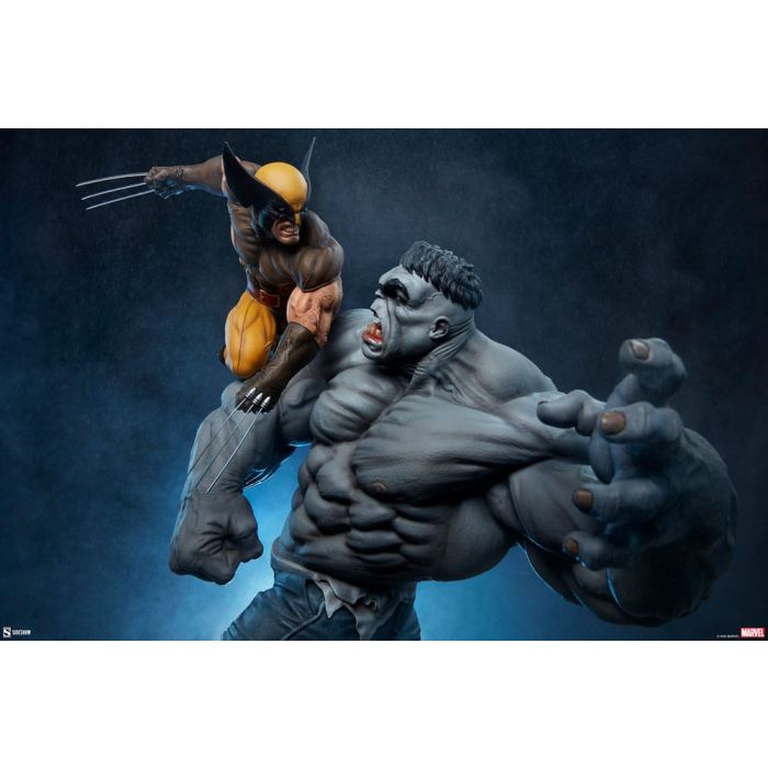 Marvel Statue Grey Hulk vs Wolverine 58 cm