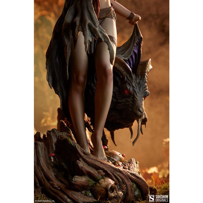 Sideshow Originals Premium Format Figure Witch of the Woods 59 cm