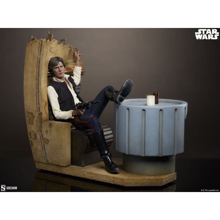 Star Wars Episode IV Mixed Media Premium Format Figure Han Solo: Sorry About the Mess 32 cm