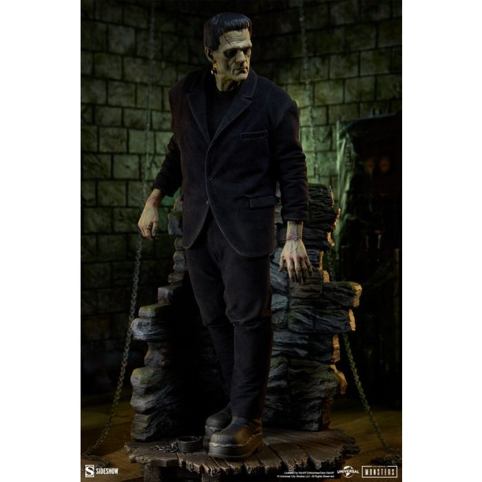 Frankenstein Premium Format Mixed Media Statue Frankenstein (Fabric Costume) 57 cm 