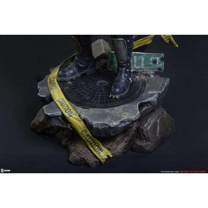 Escape from New York Premium Format Figure Snake Plissken 57 cm