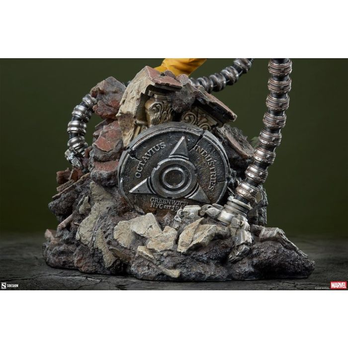 Marvel Premium Format Figure Doctor Octopus 74 cm