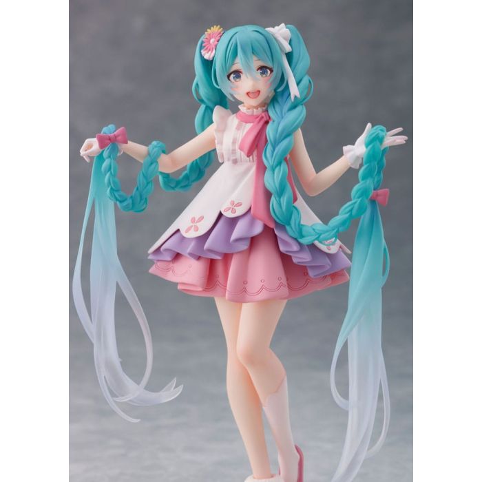 Hatsune Miku PVC Statue Hatsune Miku Wonderland Rapunzel Ver. 18 cm         