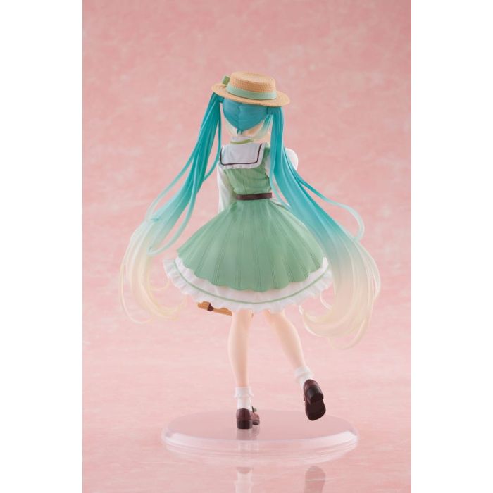 Hatsune Miku PVC Statue Hatsune Miku Fashion Country Ver. 18 cm      