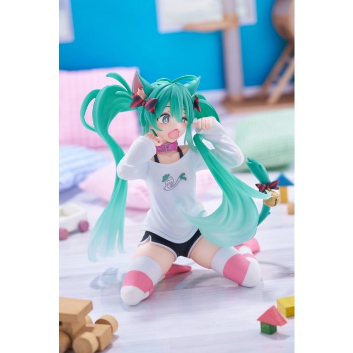 Hatsune Miku PVC Statue Desktop Cute Figure Hatsune Miku Cat Ear T-Shirt Ver. 13 cm