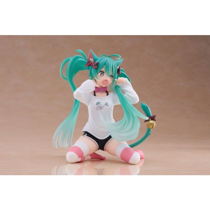 Hatsune Miku PVC Statue Desktop Cute Figure Hatsune Miku Cat Ear T-Shirt Ver. 13 cm