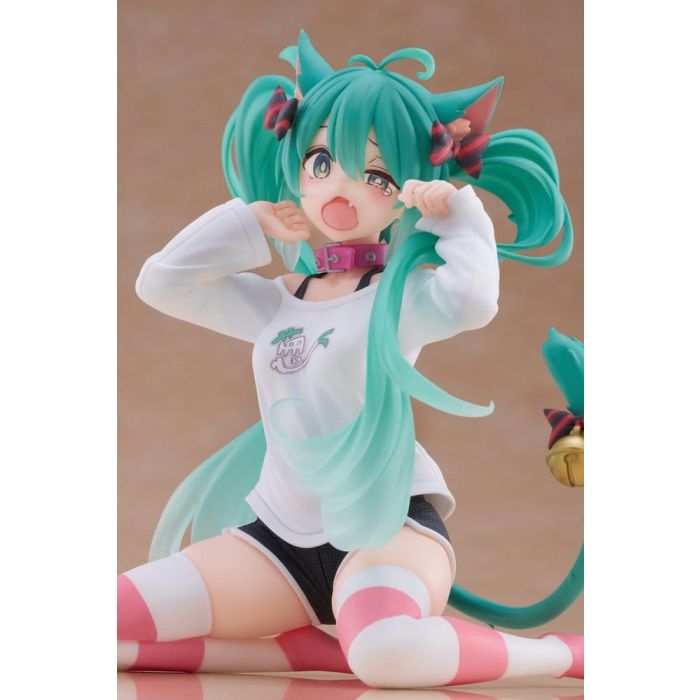 Hatsune Miku PVC Statue Desktop Cute Figure Hatsune Miku Cat Ear T-Shirt Ver. 13 cm