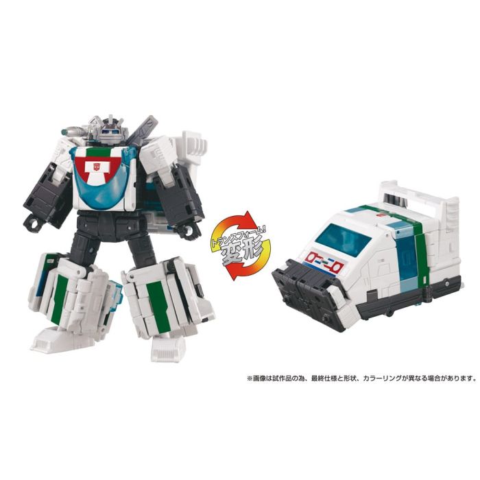 Transformers Dramatic Capture Series Action Figure 3-Pack Cybertron Chase