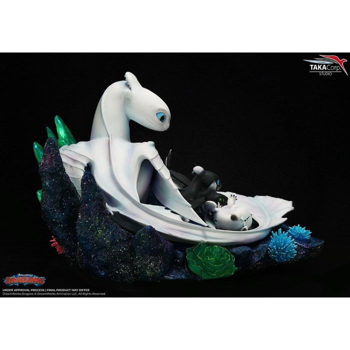 How To Train Your Dragon Statue 1/6 Light Fury & Night Lights 36 cm