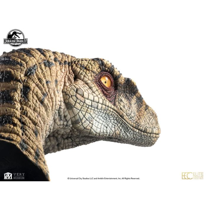 Jurassic Park III Bust Female Velociraptor White Queen 75 cm