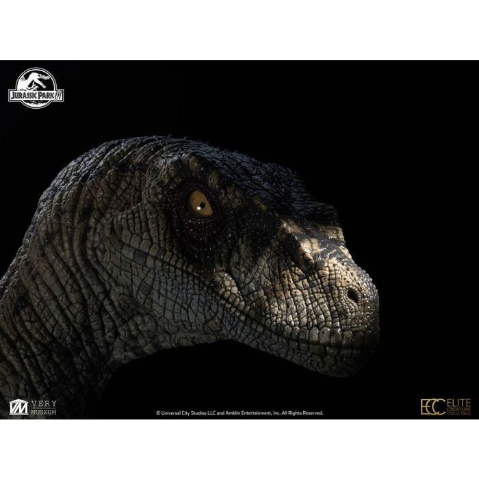 Jurassic Park III Bust Female Velociraptor White Queen 75 cm