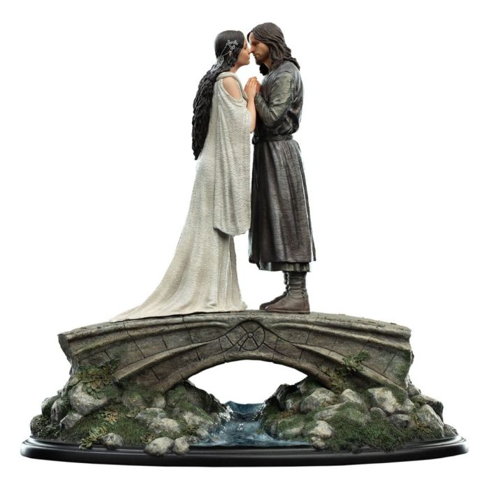 The Lord of the Rings Mini Statue Aragorn & Arwen 24 cm
