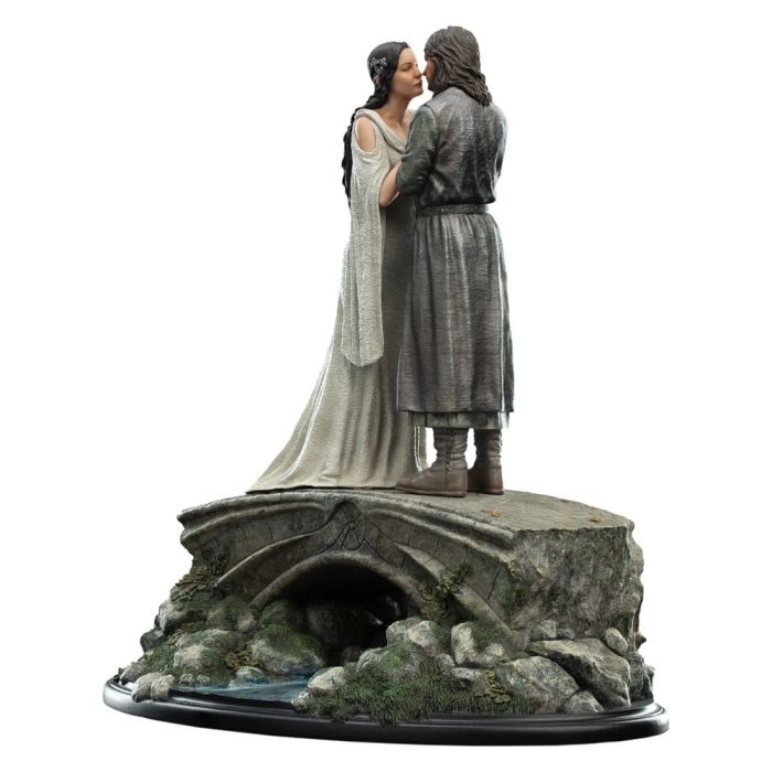The Lord of the Rings Mini Statue Aragorn & Arwen 24 cm