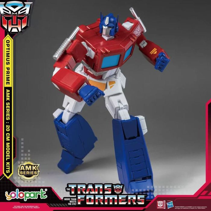 Transformers Generation One AMK Series Plastic Model Kit Optimus Prime 20 cm    