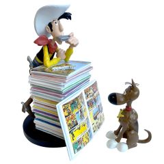 Lucky Luke: Lucky Luke and Rantanplan Stack of Comics Collector Figure