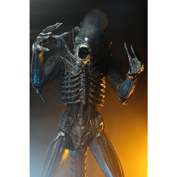 Alien: Ultimate 40th Anniversary Big Chap 1:4 Scale Action Figure