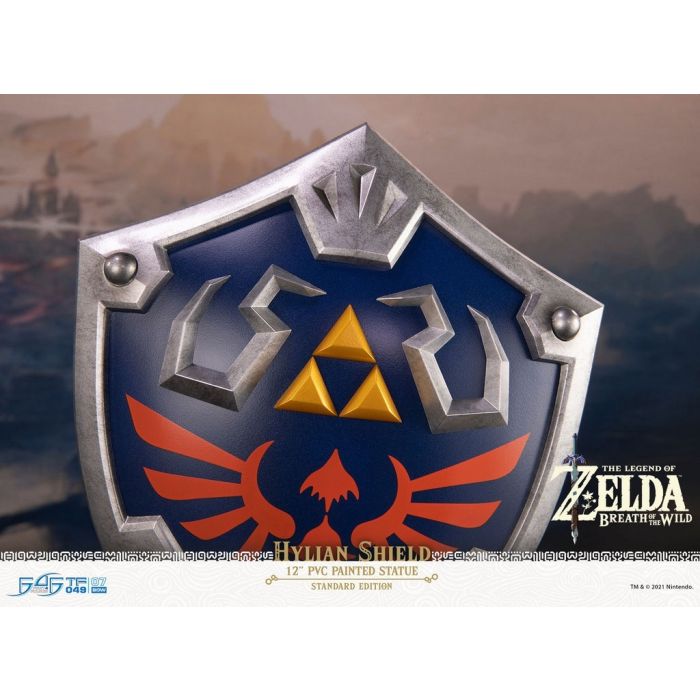 The Legend of Zelda: Breath of the Wild - Hylian Shield PVC Statue