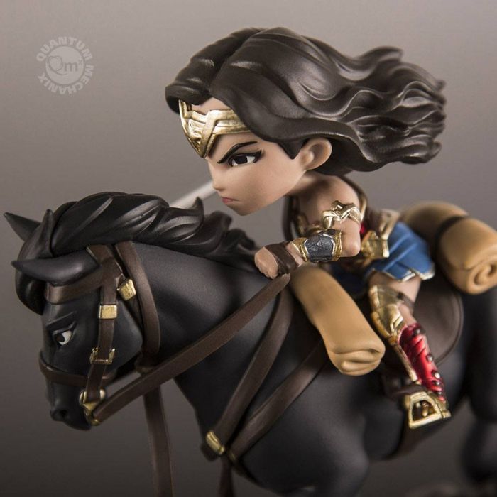 DC Comics: Wonder Woman Movie - Wonder Woman Q-Figure 