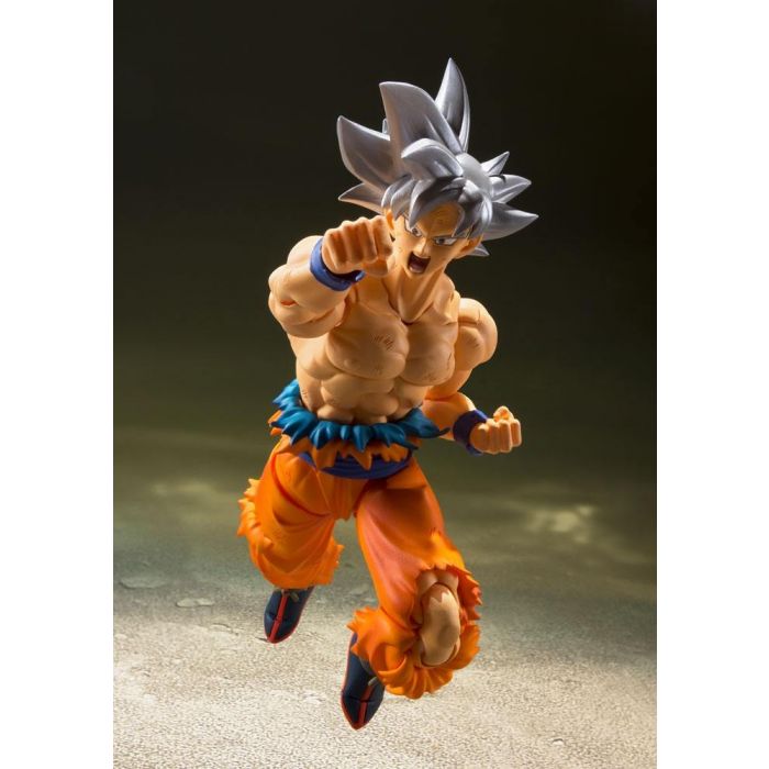 Dragonball Super - Son Goku Ultra Instinct S.H. Figuarts Action Figure
