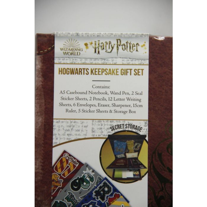 Harry Potter - Hogwarts Keepsake Gift Set