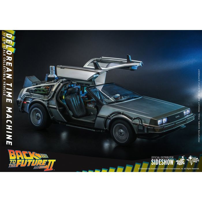 DeLorean Time Machine 1:6 Scale Figure - Hot Toys - Back to the Future 2
