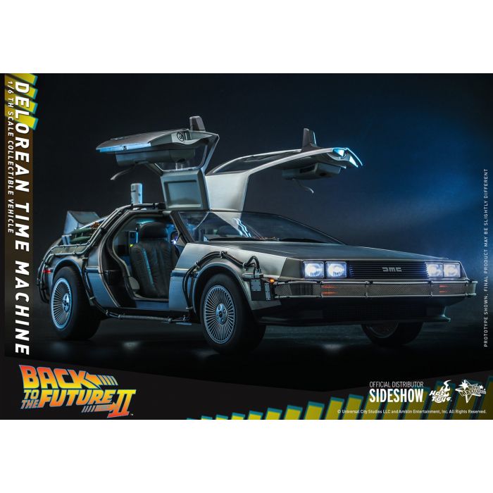 DeLorean Time Machine 1:6 Scale Figure - Hot Toys - Back to the Future 2