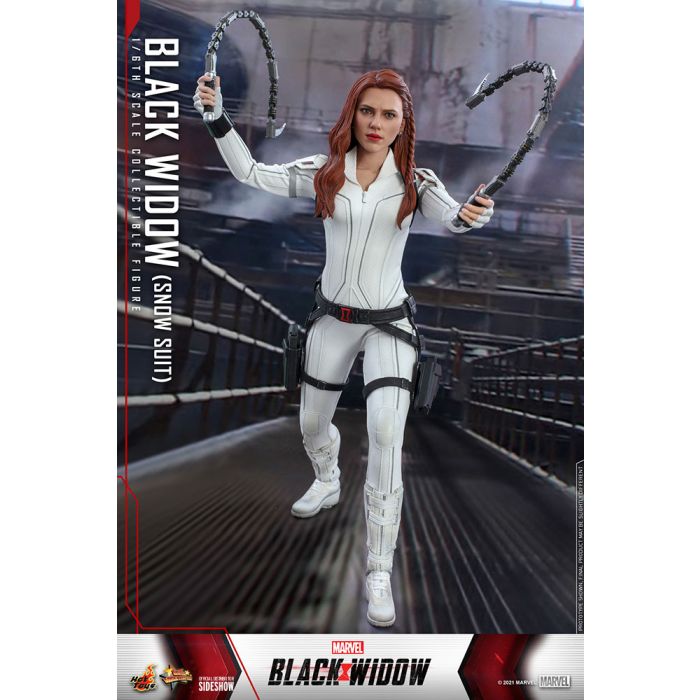 Black Widow (Snow Suit) 1:6 scale figure - Hot Toys - Black Widow