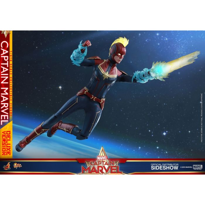 Hot Toys: Marvel - Captain Marvel Deluxe 1:6 scale Figure