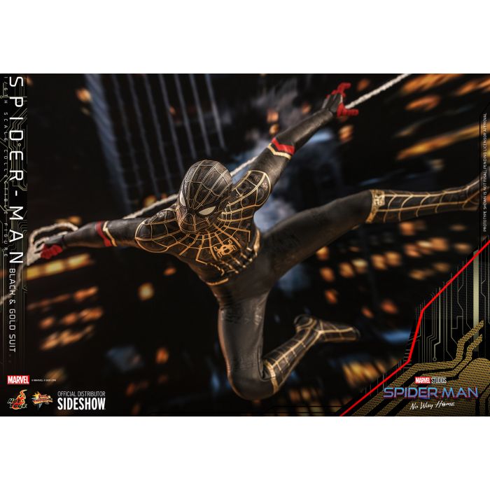 Spider-Man Black and Gold 1:6 Scale Figure - Hot Toys - Spider-Man No Way Home
