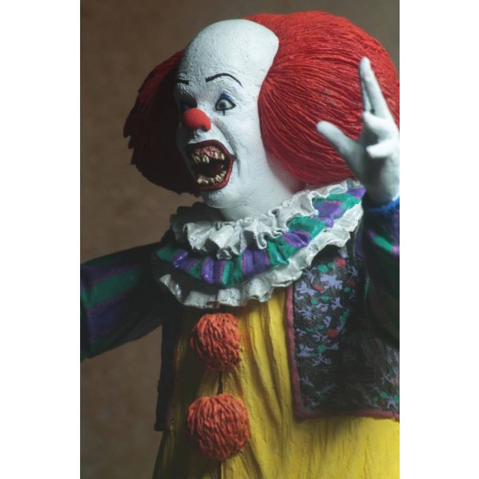 Stephen King's: It 1990- Ultimate Pennywise Version 2 Action Figure