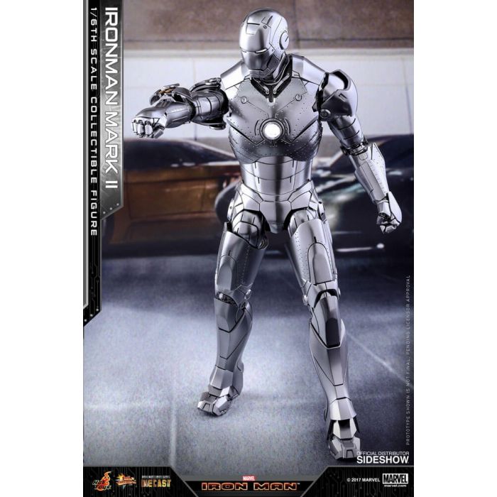 Hot Toys: Marvel: Iron Man Mark II 1:6 scale Figure