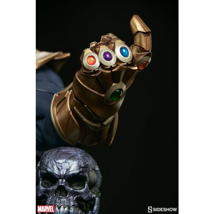 Marvel: Thanos on Throne Maquette