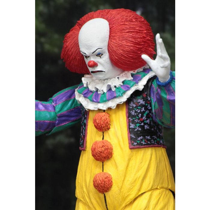 Stephen King's: It 1990- Ultimate Pennywise Action Figure