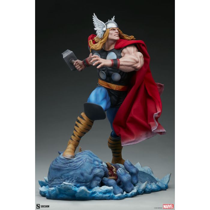 Thor Premium 1:4 Scale Statue - Sideshow Toys - Marvel